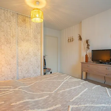 Apartment Les Jardins D'aunis-2 By Interhome Royan