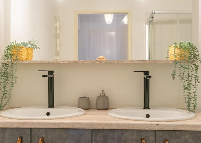 Appartamento Les Jardins D'aunis-2 By Interhome